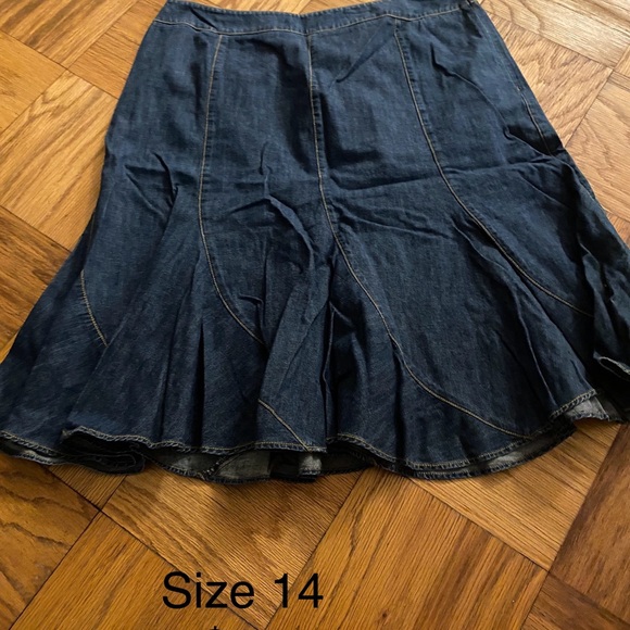 Price and size listed on photo. Ask for a bundle price. - Picture 8 of 14